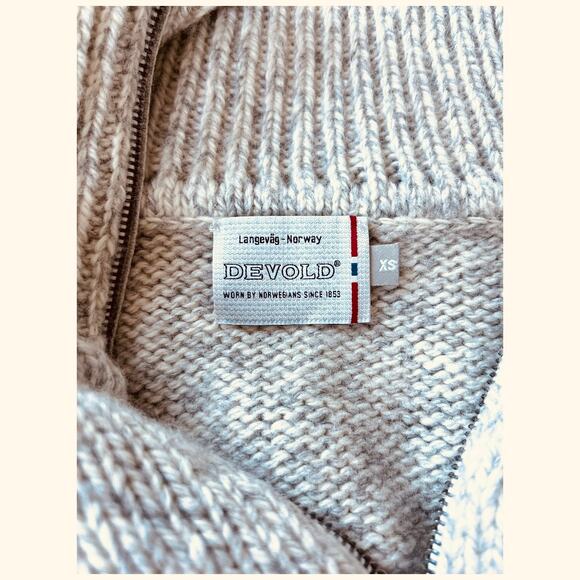NWOT $253 Devold Nansen Norway 100% Wool Zip Neck Sweater in Cream, Grey Wmns S - Picture 2 of 16